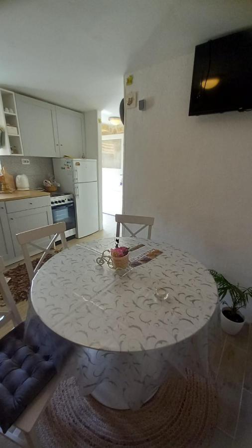 Apartman Niki, Medov Dolac - Lovrec Apartment ภายนอก รูปภาพ